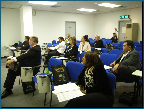 602x451 pixels (100K)